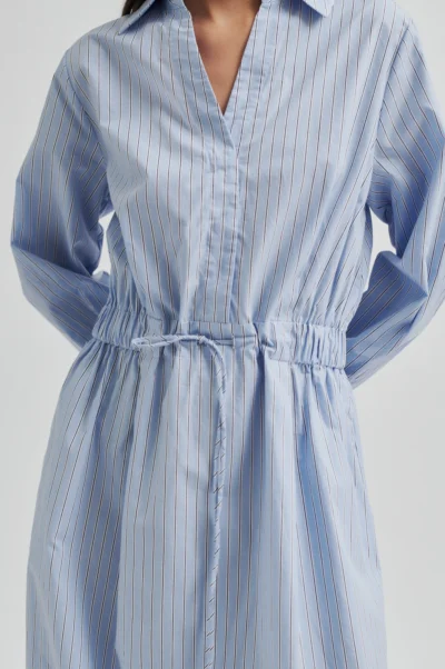 Alinas dress - Image 4