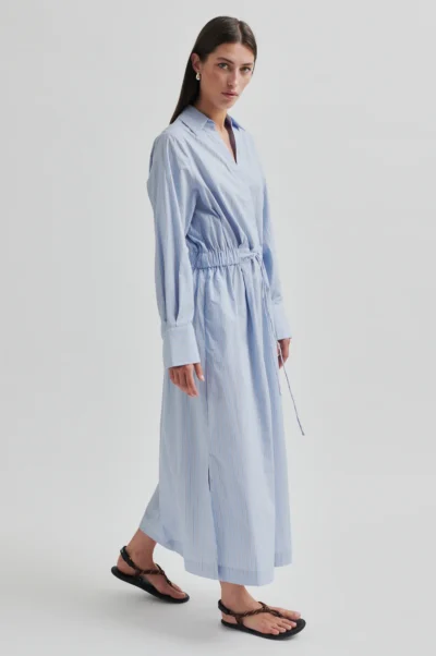 Alinas dress - Image 3