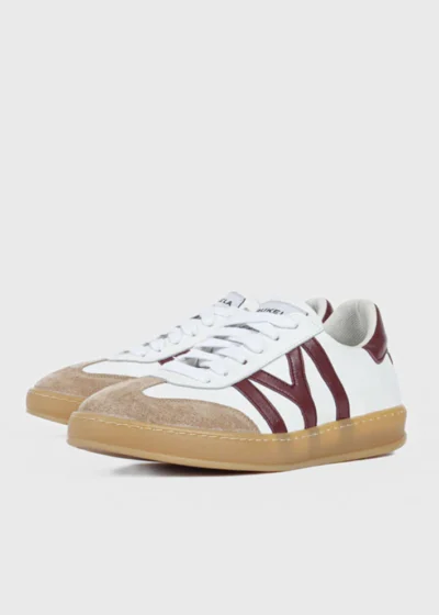 Bukela Oxblood sneakersit