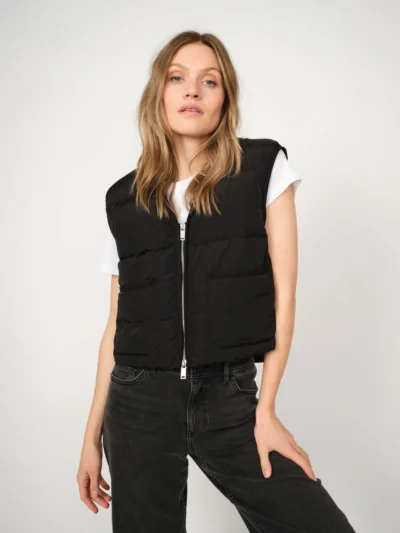 Manja down vest