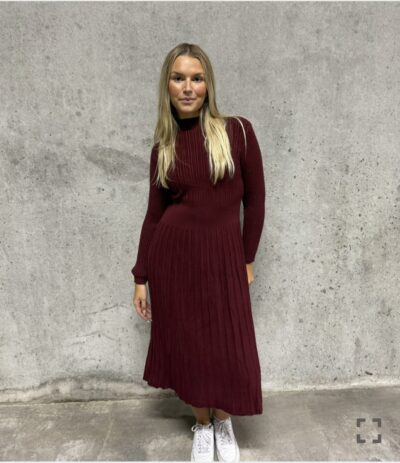 Grace neulemekko