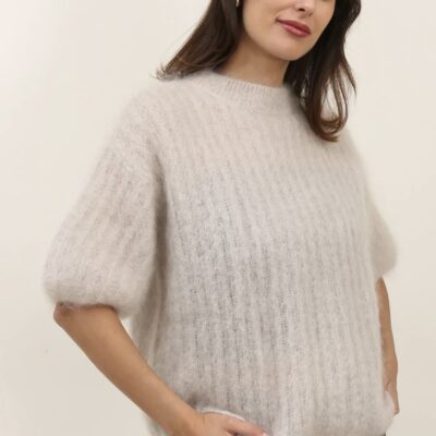 Kidmohair Neule eri väreissä