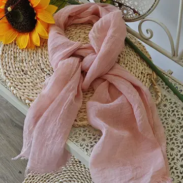 Pellavahuivi eri väreissä